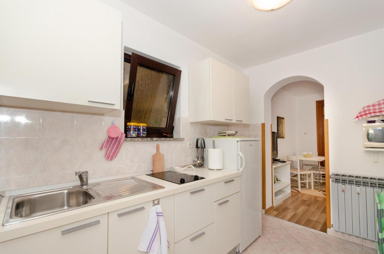 Apartments Bungavilia Rovinj Exterior foto