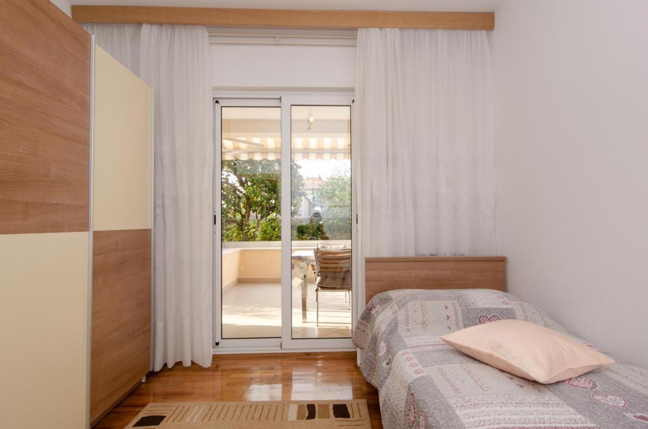 Apartments Bungavilia Rovinj Exterior foto